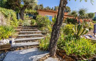 Nice Home In La Londe Les Maures - 6