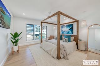Bargara Coastal Luxe Aircon, Outside Pet, Sleeps 8 - 7