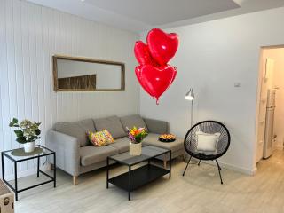 LazyNest - Charming Apartment near Cismigiu Park - Bucarest - 0