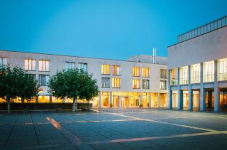 Vienna House Easy by Wyndham Trier - Trier - 0