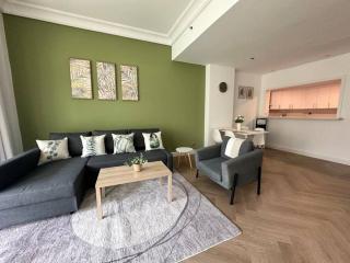 Tranquil 1BR Palm with Beach Access and Park views - Dubai - 9