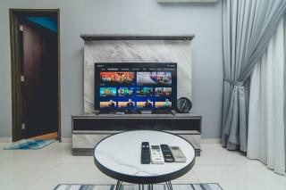 Danga Bay Playful Stay 2BR KidsCorner w Balcony by Our Stay - Johor Bahru - 3
