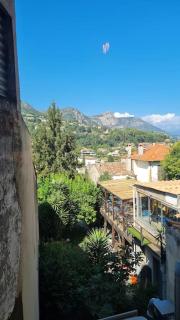 appartement 2 pièces rénové de 45 m2, à 2 pas du centre historique - 8