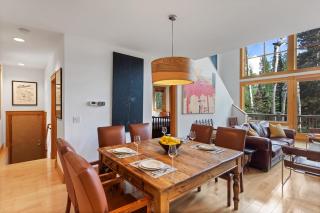 Polecat Chalet home - 2