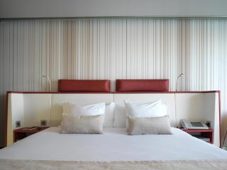 Sunborn Gibraltar - 1