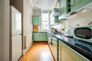 Large 1 Bedroom in Center of London 2 - London - 4