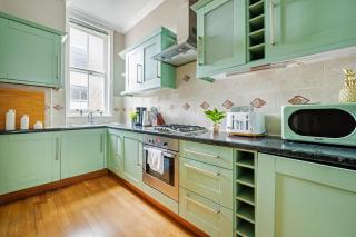 Large 1 Bedroom in Center of London 2 - London - 3