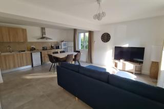 Logement neuf au calme avec jardin - 8