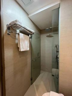 Gold Coast studio seaview Room - 8