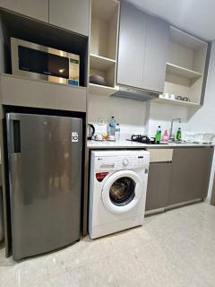 Gold Coast USA Room Studio netflix - 5