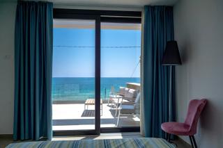Luxury appartments in the villa Sun located in Avola on front of the sea at 200 meters about from the beach with terrace of 35 square meters with wonderful seaview - Avola - 7