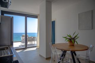 Luxury appartments in the villa Sun located in Avola on front of the sea at 200 meters about from the beach with terrace of 35 square meters with wonderful seaview - Avola - 1