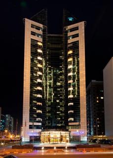 Golden Tulip Media Hotel - Dubai - 9