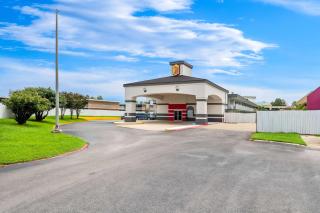 Super 8 by Wyndham Baton Rouge/I-10 - Baton Rouge - 6