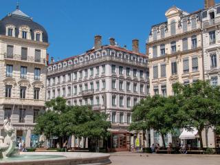 Mercure Lyon Centre Beaux-Arts - Lyon - 9