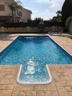 Palm Villa 3 bedrooms - Sleeps 6 - 8