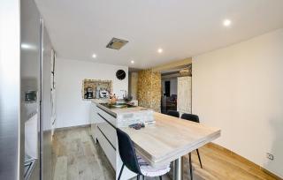 4 Bedroom Cozy Home In Codolet - Codolet - 3