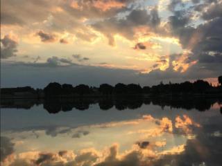Old Willow Houseboats - 1