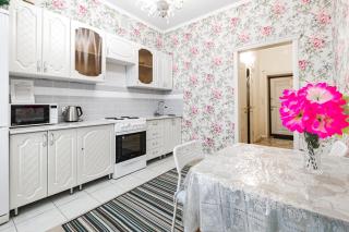 Полноценная однушка рядом с Батырмолл - Pavlodar - 2