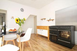 Cottage in Walton on the Naze - 2