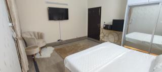 Golden Horizon Suite - Lahore - 7