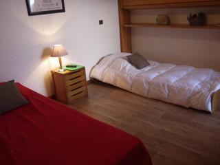 Chalet cosy aux pieds des pistes, proche commerces, Méribel Mottaret - FR-1-355-131 - 8