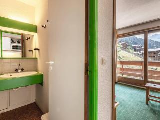 Appartement confortable, pieds des pistes, balcon, casier à skis - FR-1-355-58 - Méribel - 2