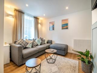 High Street Cottage - Treorky - 7