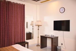 Royal Mark Lodges - 2