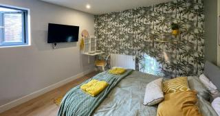 Market Dream King Bed, Deluxe Town Centre Studio - Northampton - 9