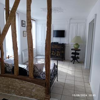 Aux volets bleus - Conty - 6