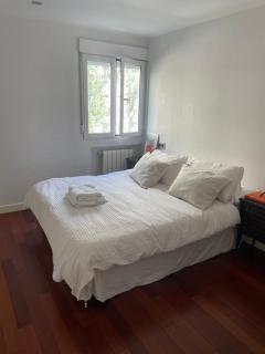 Habitación amplia con baño a 5 min Retiro - Madrid - 0