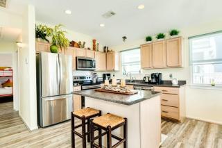 Sunset Sanctuary - Adorable Beach Bungalow with Gorgeous Gulf Views! - 1