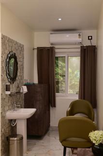 Royal Galaxy Homes - 8