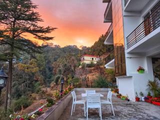 Solitude Inn by Epic Hospitality - 8