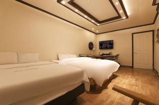 Vovo Hotel - Boryeong - 1