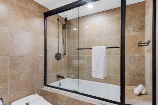 Villa Cortina 330 by East West Hospitality - 3