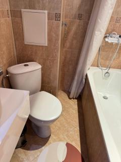 1-Bedroom apt - BathTub - 10mins from SkiLift Gondola - freeWiFi - WorkDesk - Central Heating - Full Kitchen at Edelweiss - Bansko - 3