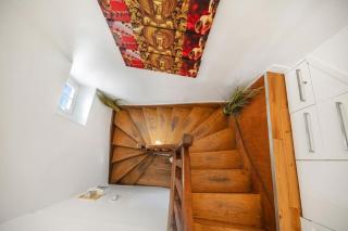 Marais Rooftop Apartment - 3