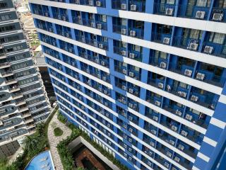 Air residence Fantasy Sophisticated Chic Family living 300 Mbps Fast - Manila - 9