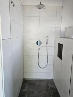 Moderne,ruhige Ferienwohnung in Eicherloh - Finsing - 3