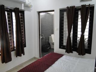 Mizpah Cozy Private Cottage - Alleppey - 7
