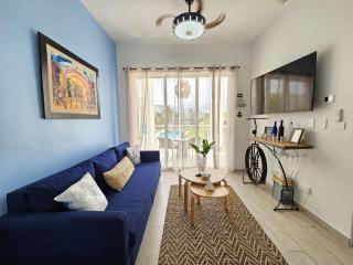 Beautiful property across from HardRock hotel with free casino Private beach club and golf course We now take google pay Apple Pay and PayPal - Punta Cana - 9