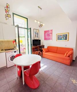 amazing sea cottage "Sleep To The Sound Of The Surf" casetta al mare - Ospedaletti - 5
