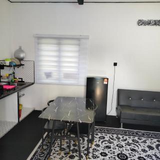 Nour homestay Rumah B - Kaki Bukit - 2