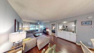 True Blue Golf Getaway 2 Bedroom - 4