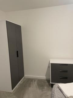 2 Bedroom Luxury Apartment in Barking - 1