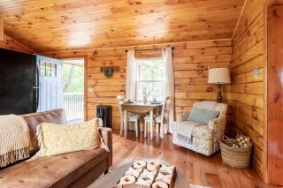 One Mile Lodge - 9