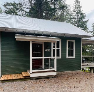 Elk Ridge Village 201A Cozy Cabin with views of Flathead Lake and the mountains - Lakeside - 3