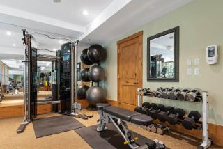 Villa Montane 227 by East West Hospitality - 4